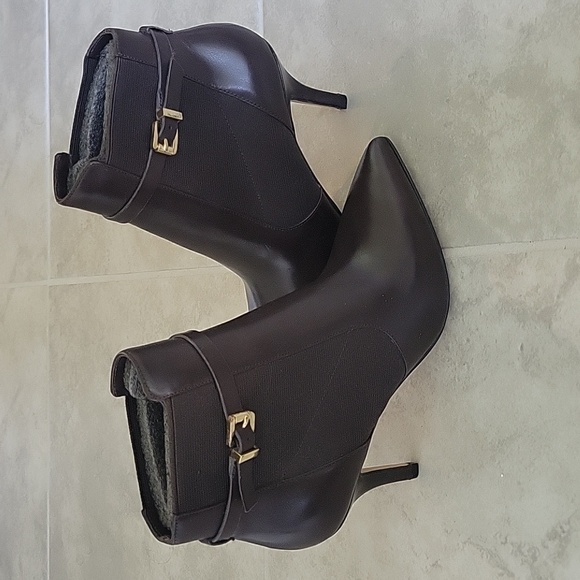 Michael Kors Jet Set 6 Heeled Bootie Brown Womens size 7M - Picture 3 of 4